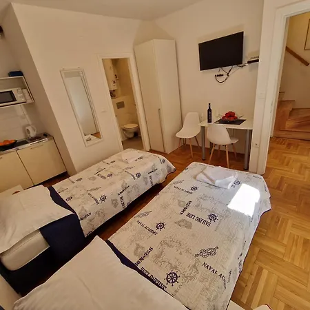 Apartment Karla Old Town