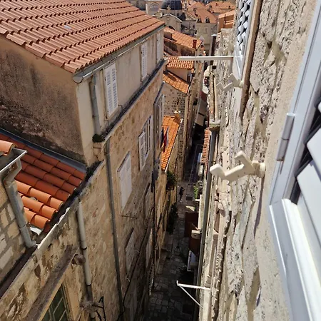 Karla Old Town Appartement