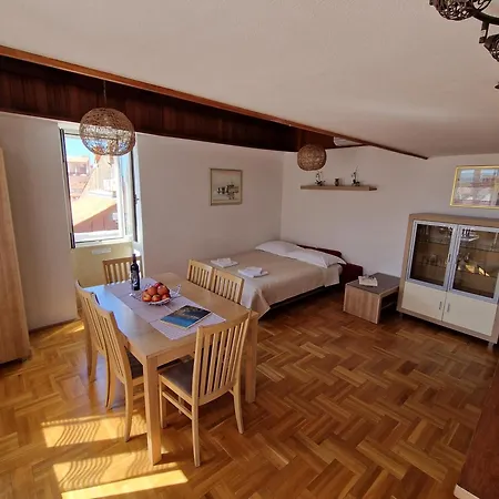 Karla Old Town アパート *